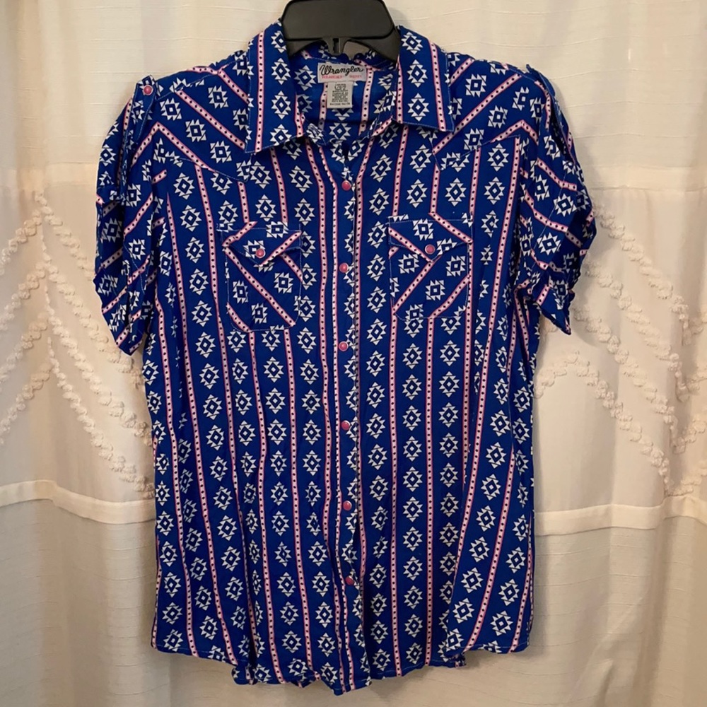 Wrangler button up